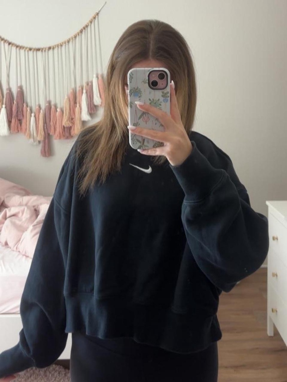 Nike Black Cropped Crewneck Sweatshirt - Size S